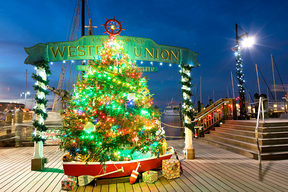 key west historic seaport harbor walk of lights