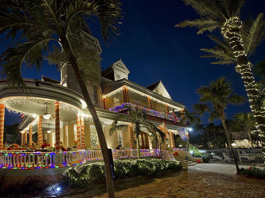 conch tour train holiday lights